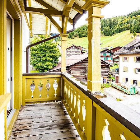 Hotel Vallatscha Curaglia Exterior foto