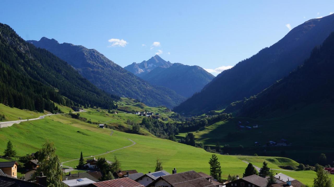 Hotel Vallatscha Curaglia Exterior foto