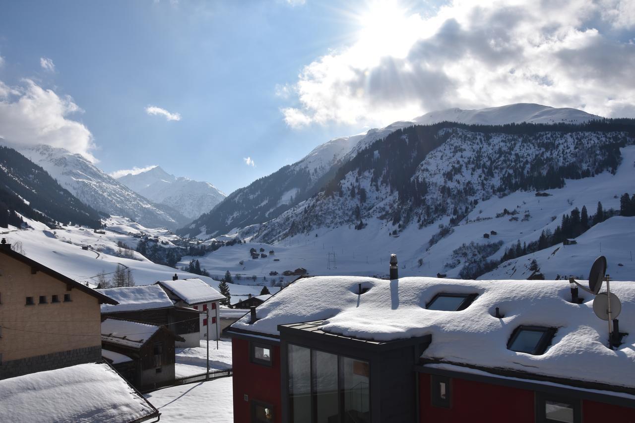 Hotel Vallatscha Curaglia Exterior foto